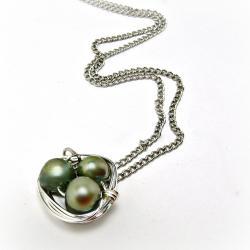 Bird nest neacklace- Freshwater Pearl Necklace- Bird Nest Jewelry-Summer Jewelry-Summer Necklace-Wire Wrapped Necklace-Pearl Necklace-Pearl Jewelry- Forest- Green Necklace-Pearl Jewelry-18 inch Necklace- Womens Gift- Bridesmaid Gift-Graduation Gift